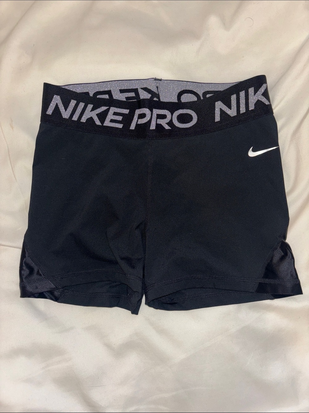 Nike Pro Women's Mid-Rise 3" Biker Shorts